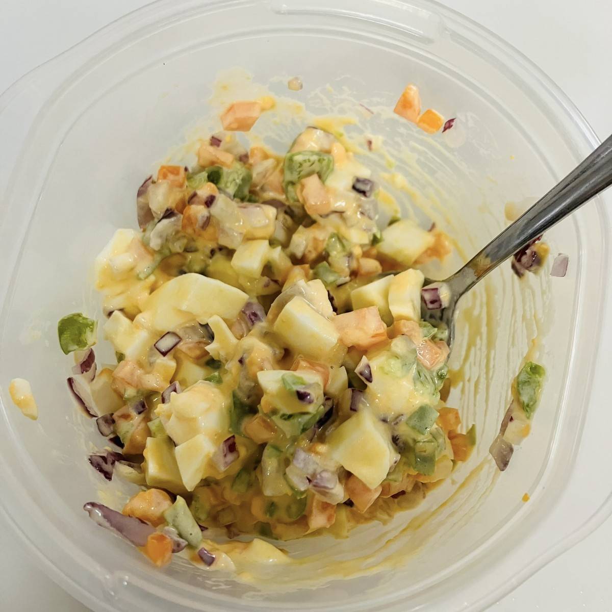 JAグループ公式の「アスパラとレタスのサラダ☆野菜タルタルソースがけ」のレシピ