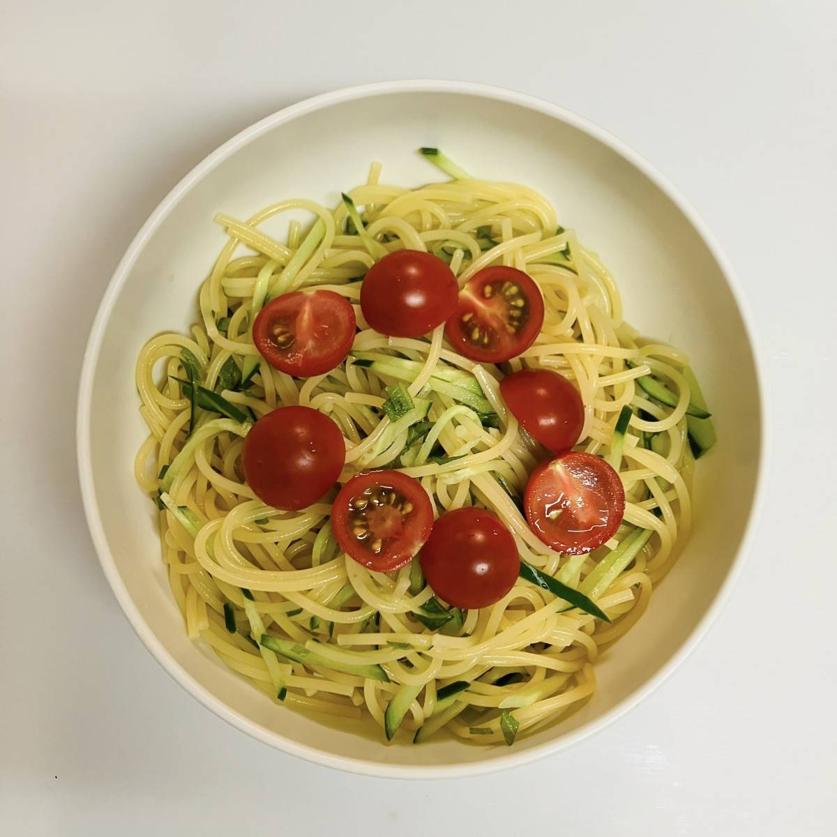 JAグループ公式の「お家にある野菜で♡サラダスパゲティ」のレシピ