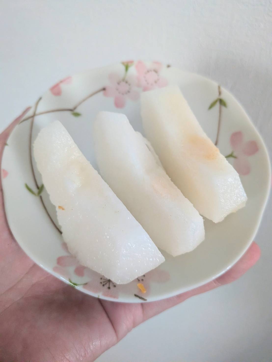カットした梨