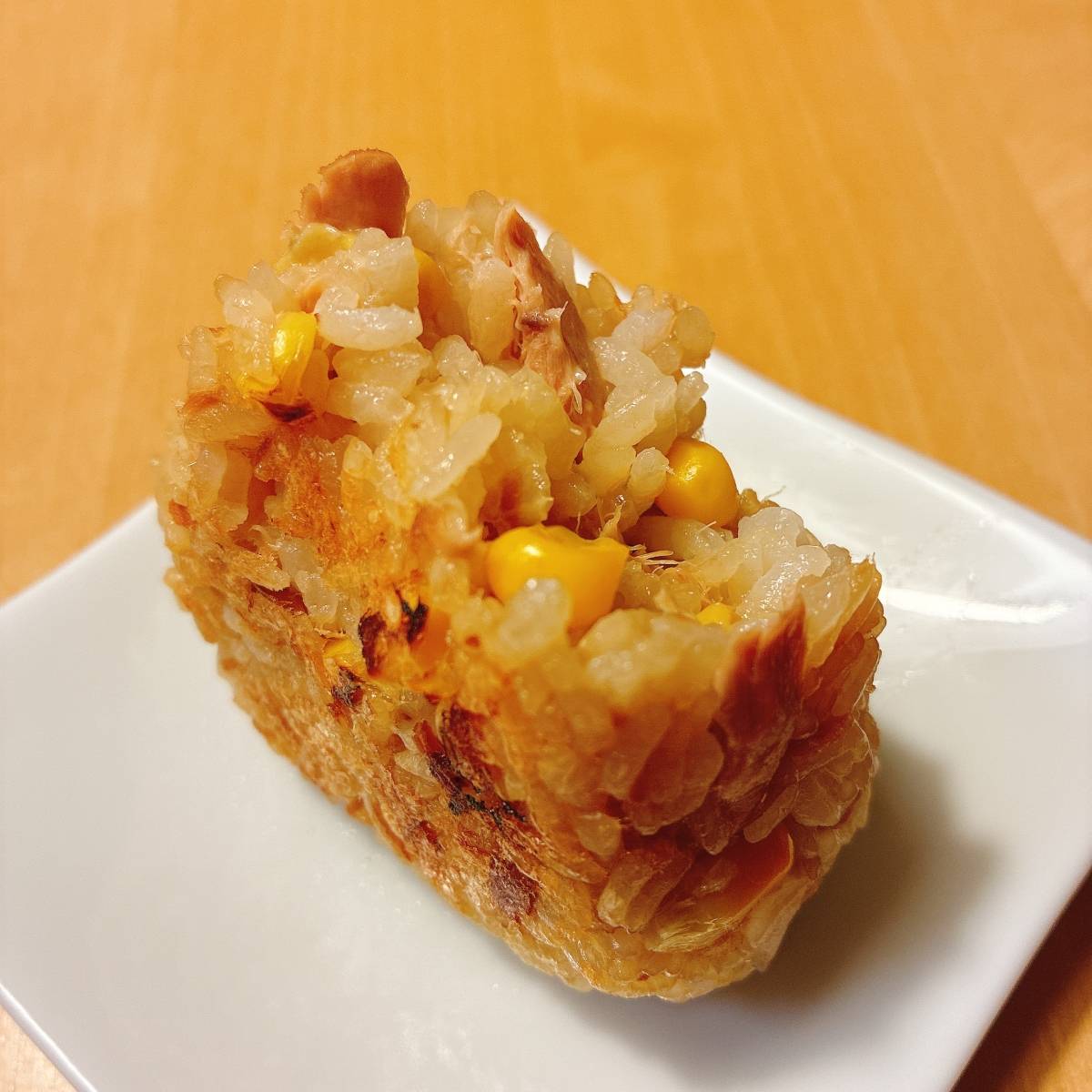 いなば公式の「ツナ・コーンの焼おにぎり」のレシピ
