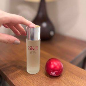 今の肌を知ることで見直したスキンケア。40代からの【SK-II】