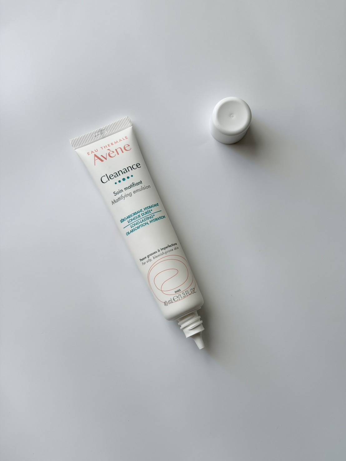 Avene クリナンス マティファイング エマルジョン
