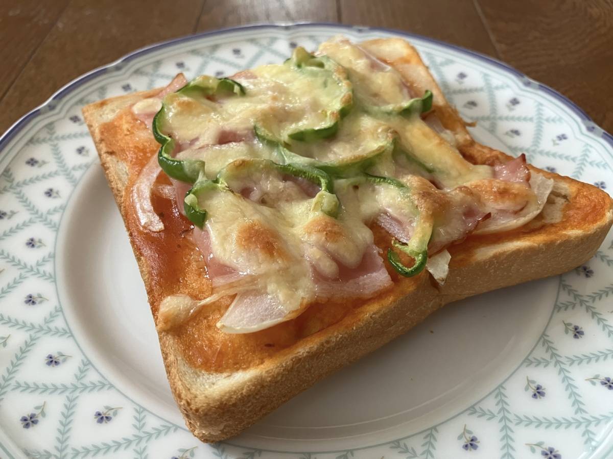 セリア:完熟トマトのピザソース