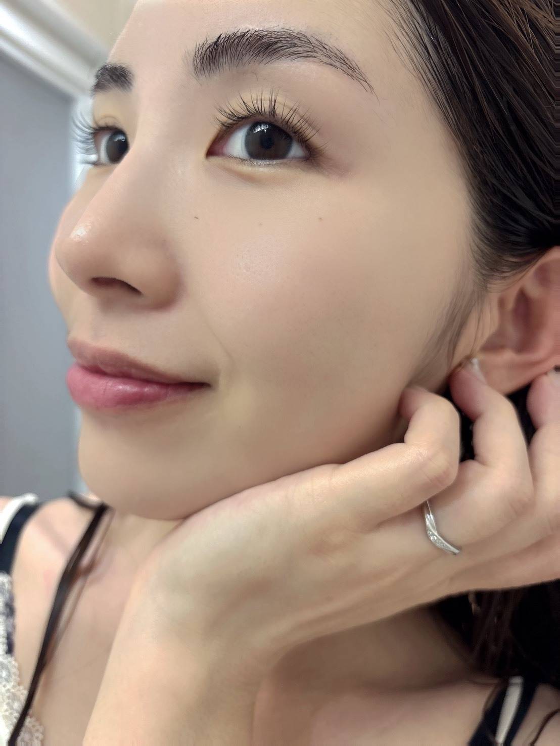 Beautederm「スキンプロテクション エリシアエッセンス」使用後の顔