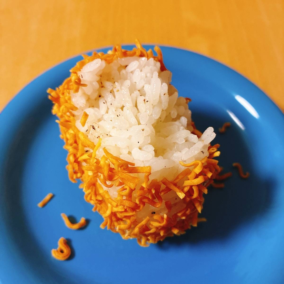 チキンラーメン公式の「おむすびチキンラーメン」のレシピ