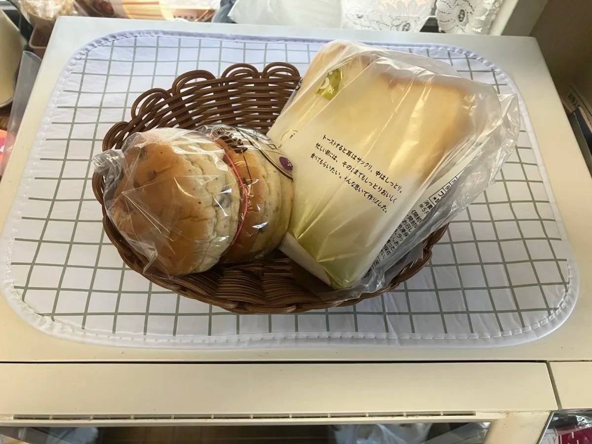 セリア：レンジ上耐熱マット グラフチェック
