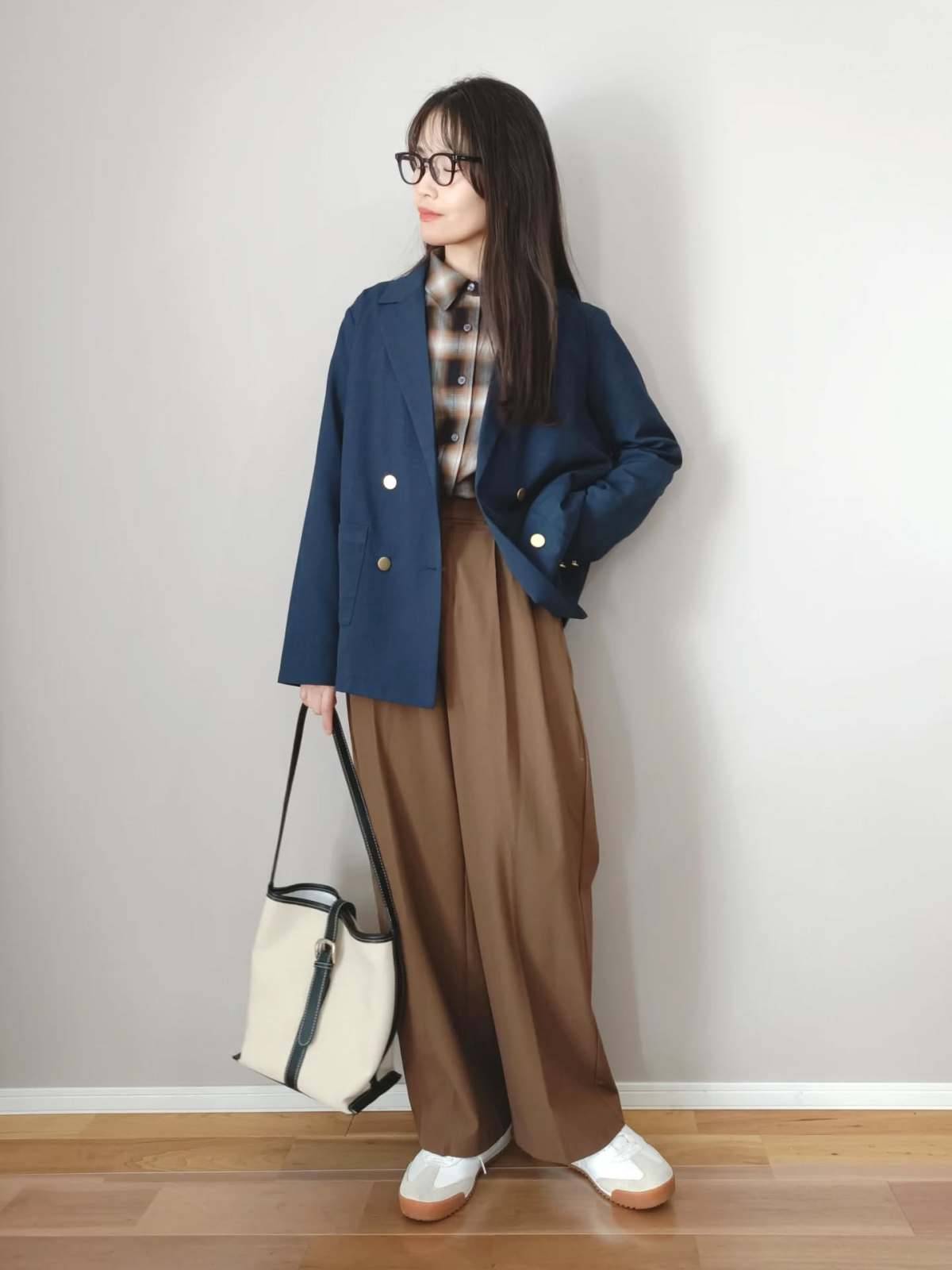 チェック柄シャツ×ジャケット
