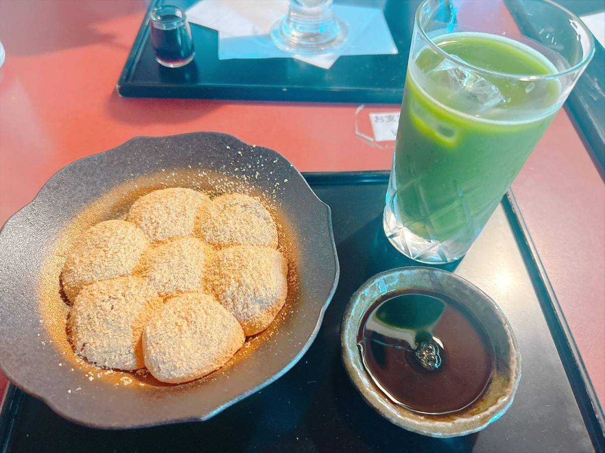 甘味どころ ぎをん 小森のわらび餅