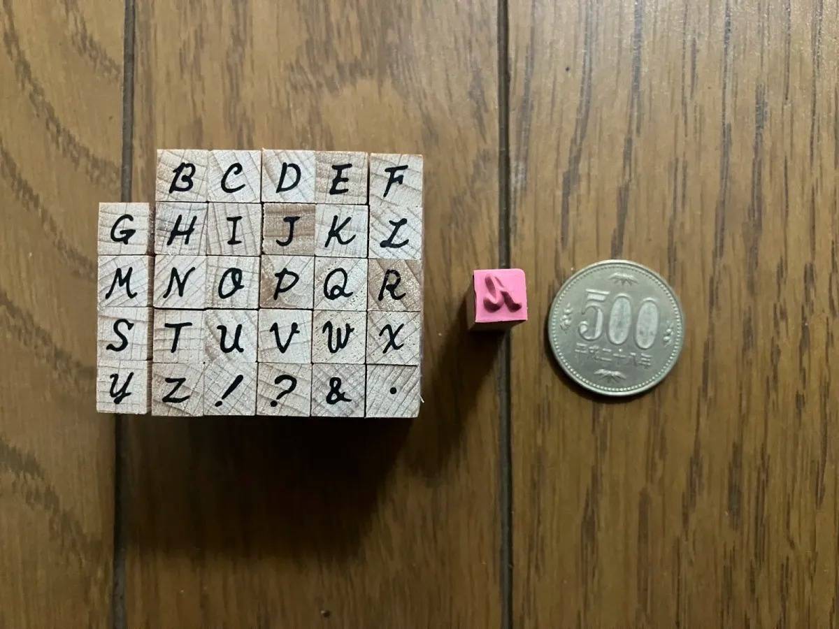 セリア：アルファベットスタンプ 大文字