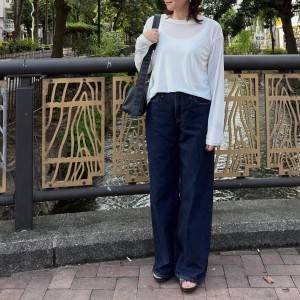 【2026年9月】こう着るのが今っぽい。50代向け初秋のデニムパンツコーデ5選