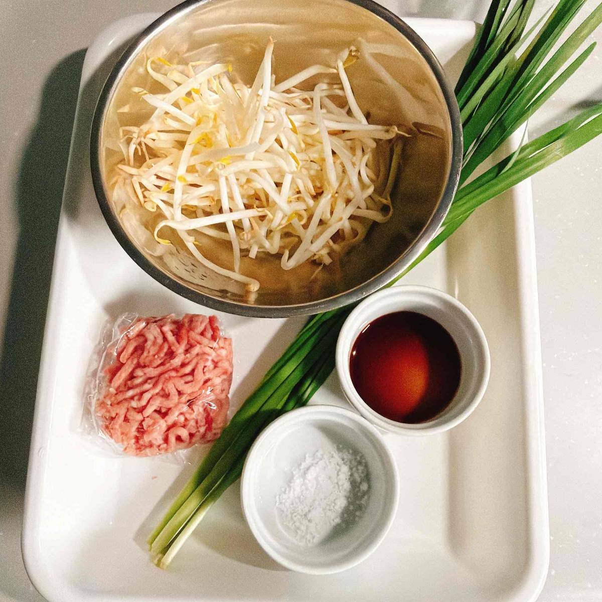 JAグループ公式の「簡単！節約！豚ひき肉ともやしの甘辛炒め」のレシピ