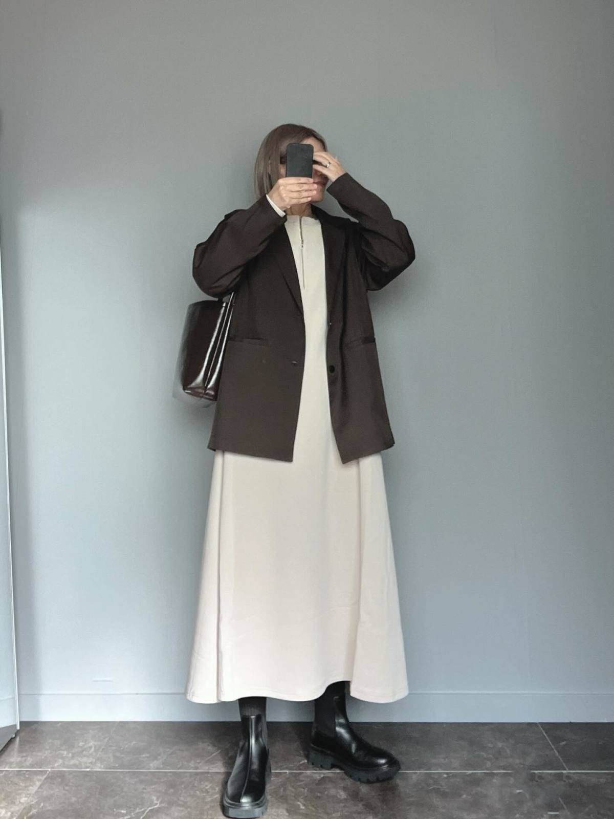ハーフジップワンピース×ジャケット