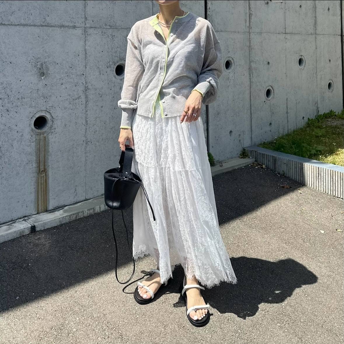 シアーカーディガン×レーススカート