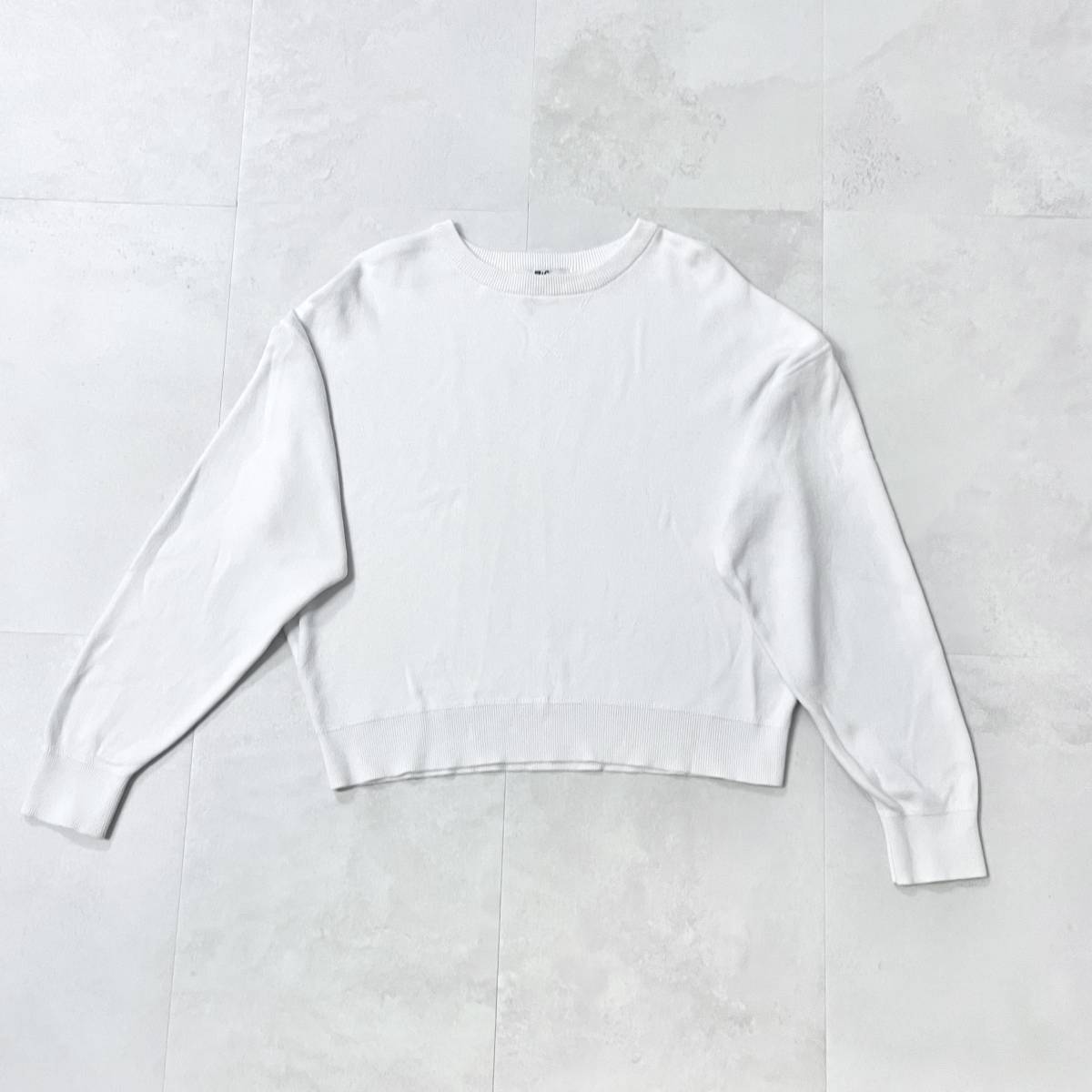 UNIQLO スムースコットンクルーネックセーター