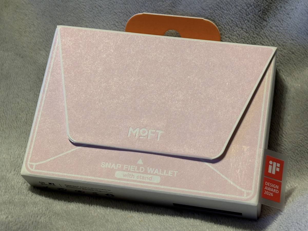 MOFT 多機能カードケース＆スタンドの箱