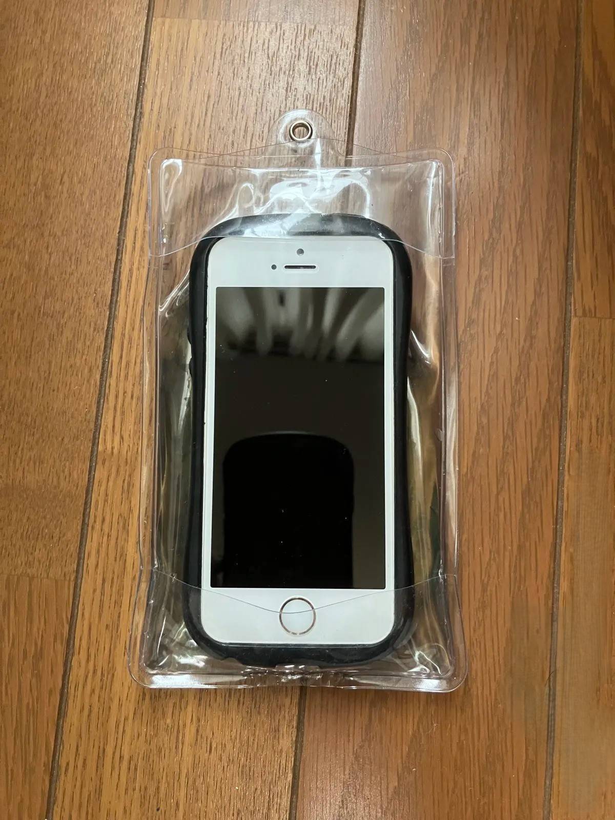 セリア:スマホ用冷却ケース