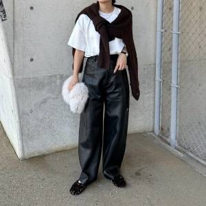 【2026年10月】ここまで垢抜けるとは……。マネすべきワイドパンツコーデ5選