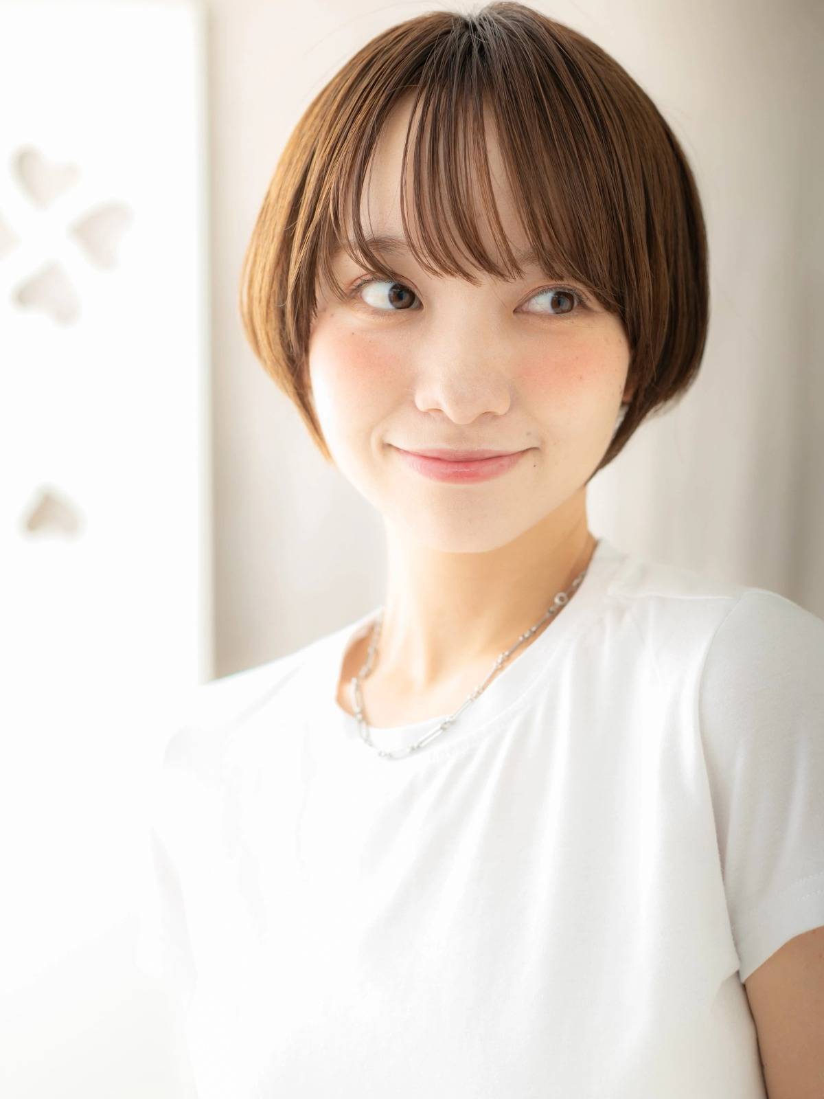 グレーブラウン