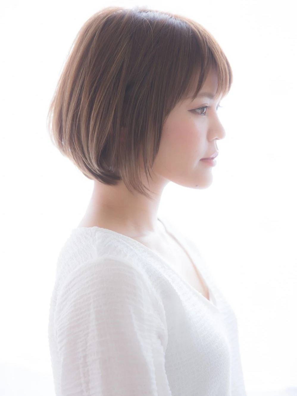 グレージュ