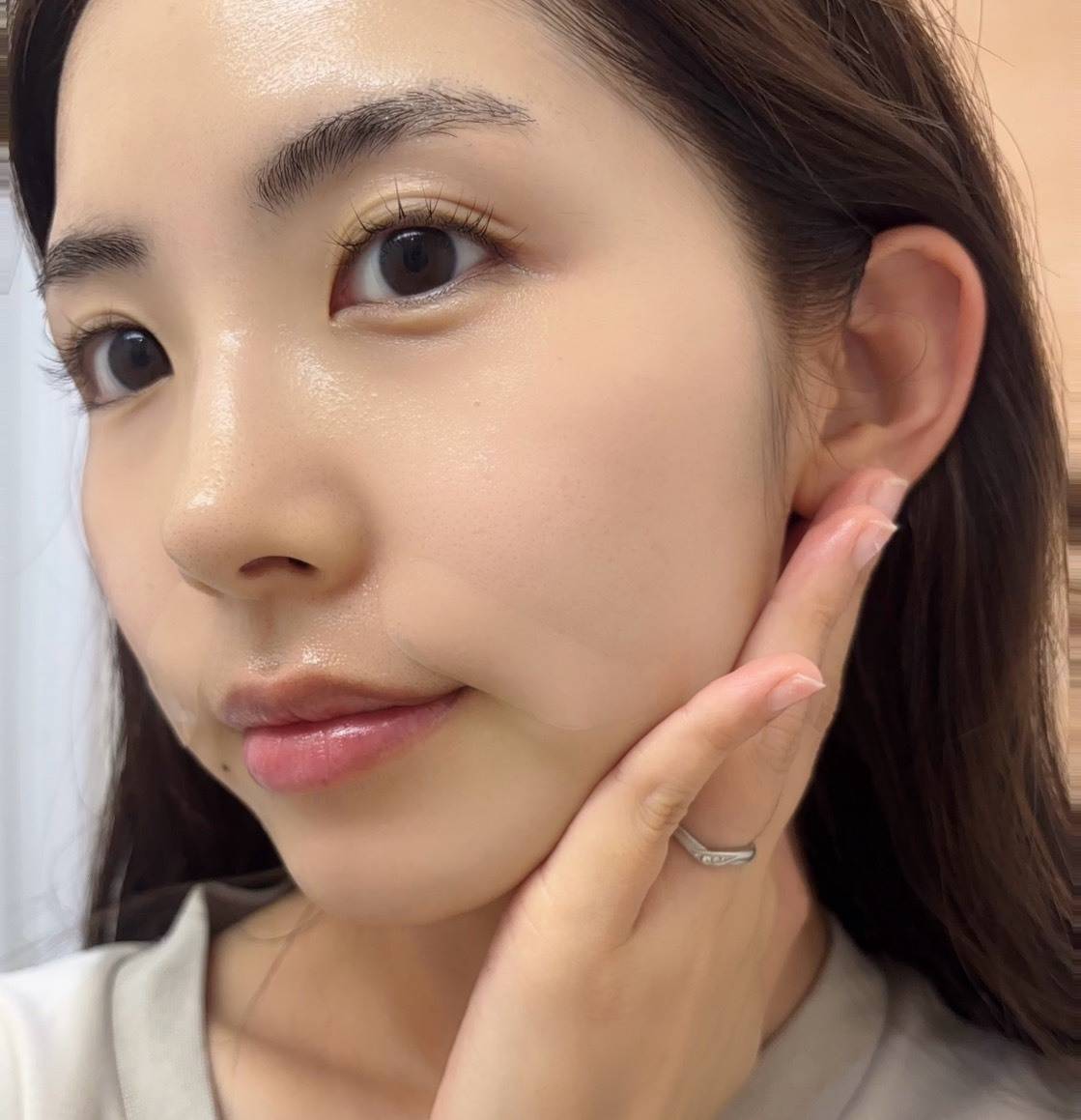 AIPPO「EXPERT COLLAGEN AMPOULE MASK」使用後