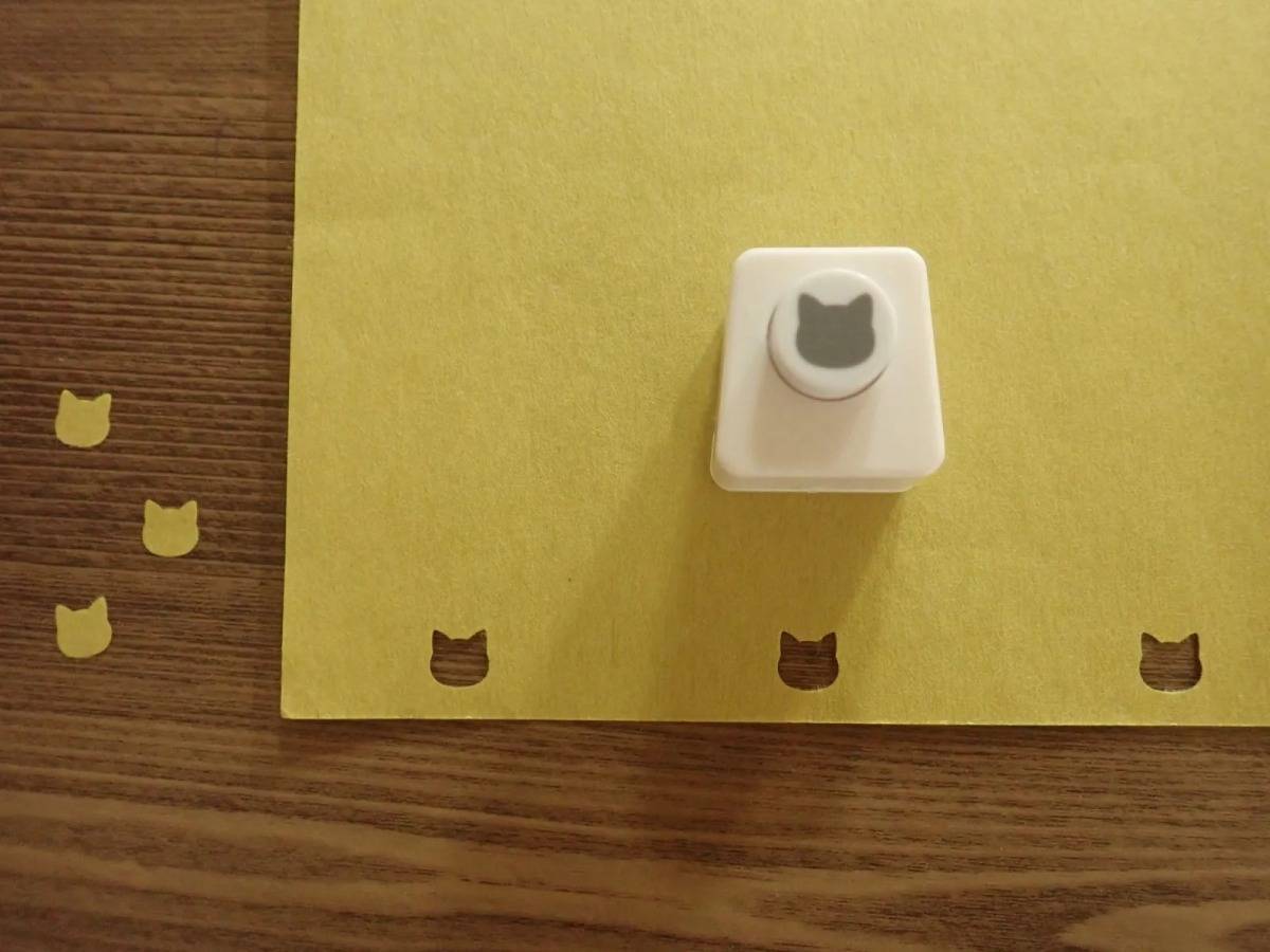 ダイソー：クラフトパンチ(ミニ、猫型)