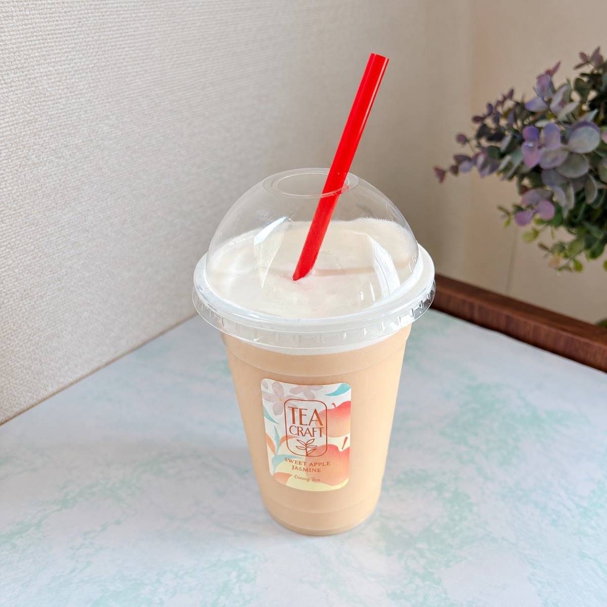 ゴンチャの「蜜りんごジャスミン ミルフォティー」