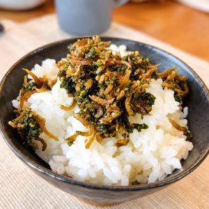 家庭菜園の大葉を今年も収穫♪大人の味が楽しめる「しその実の佃煮」