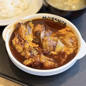 【松屋】「めちゃくちゃウマい」「ご飯泥棒な味わい」SNSでも話題の新作カレー♡正直レビューしてみた