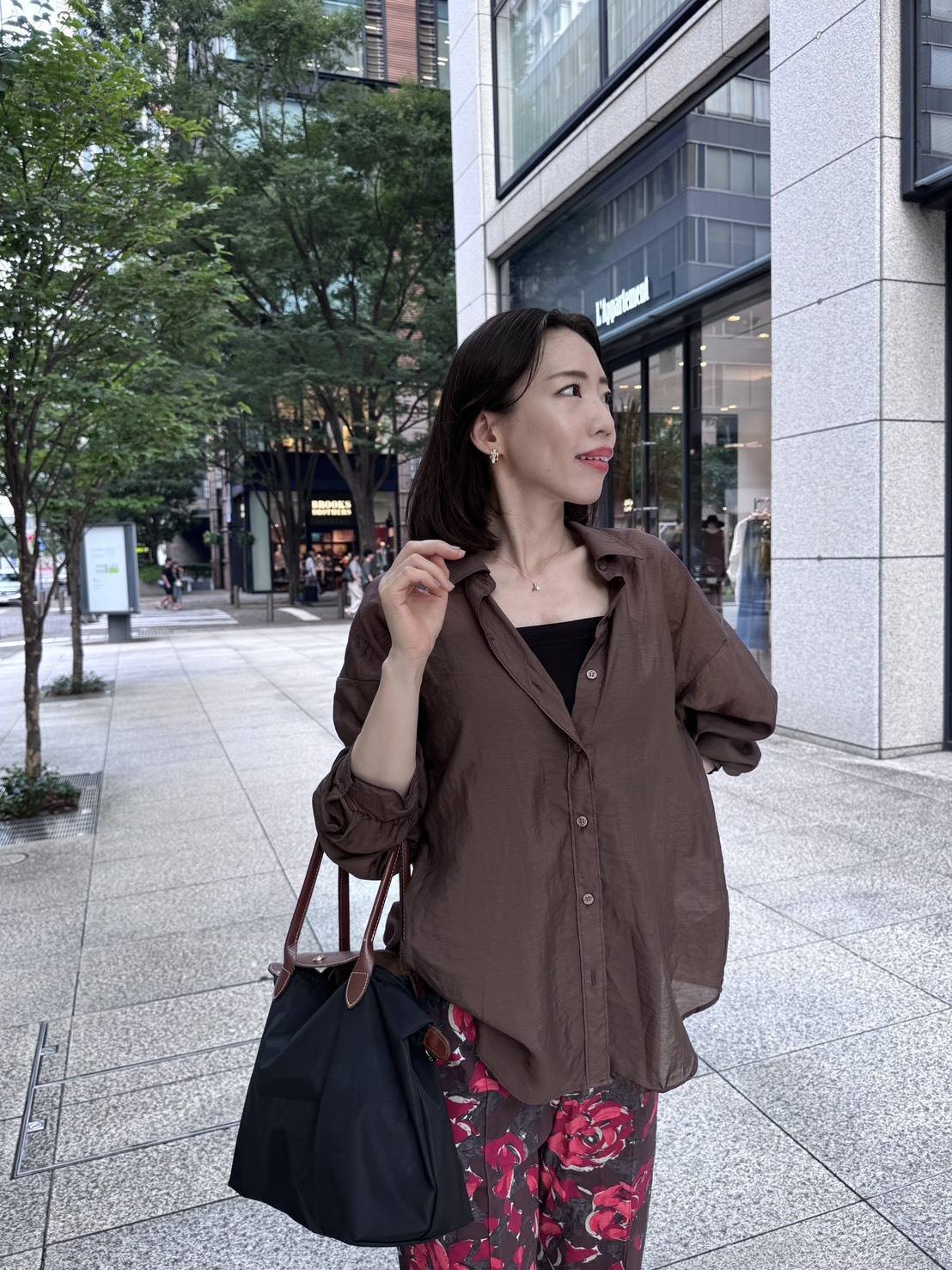 秋の花柄パンツコーデ