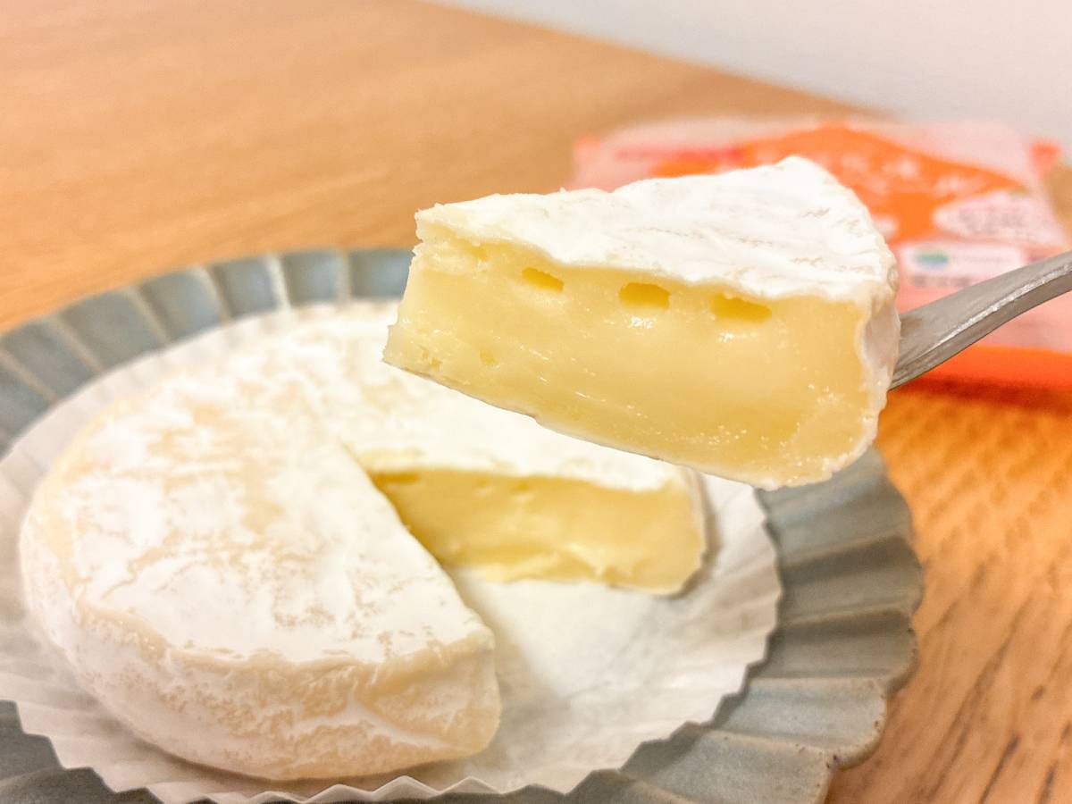 オーケー：生クリーム入りカマンベール