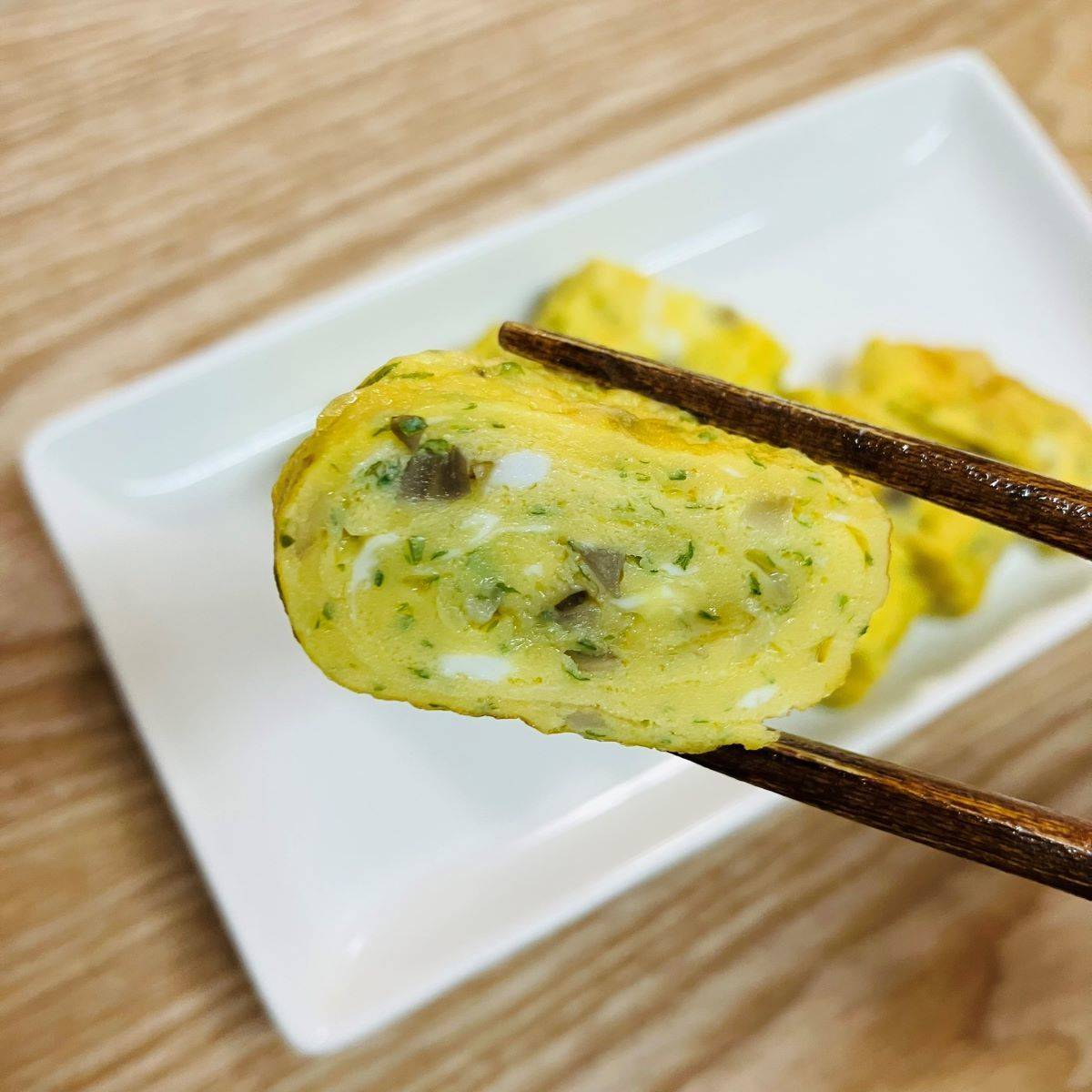 JAグループ公式の「舞茸入り◯甘めのバター風味の卵焼き」のレシピ