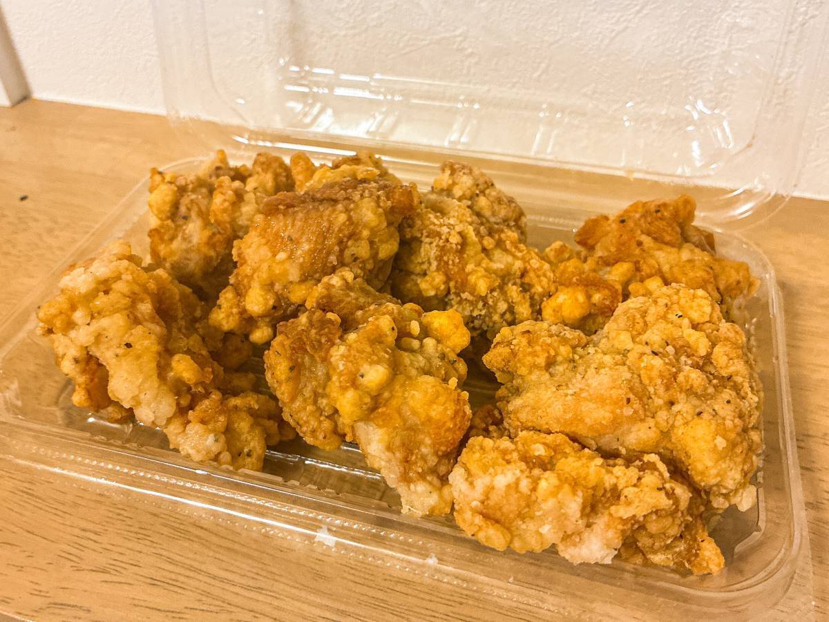 オーケー：4種塩の若鶏もも唐揚げ