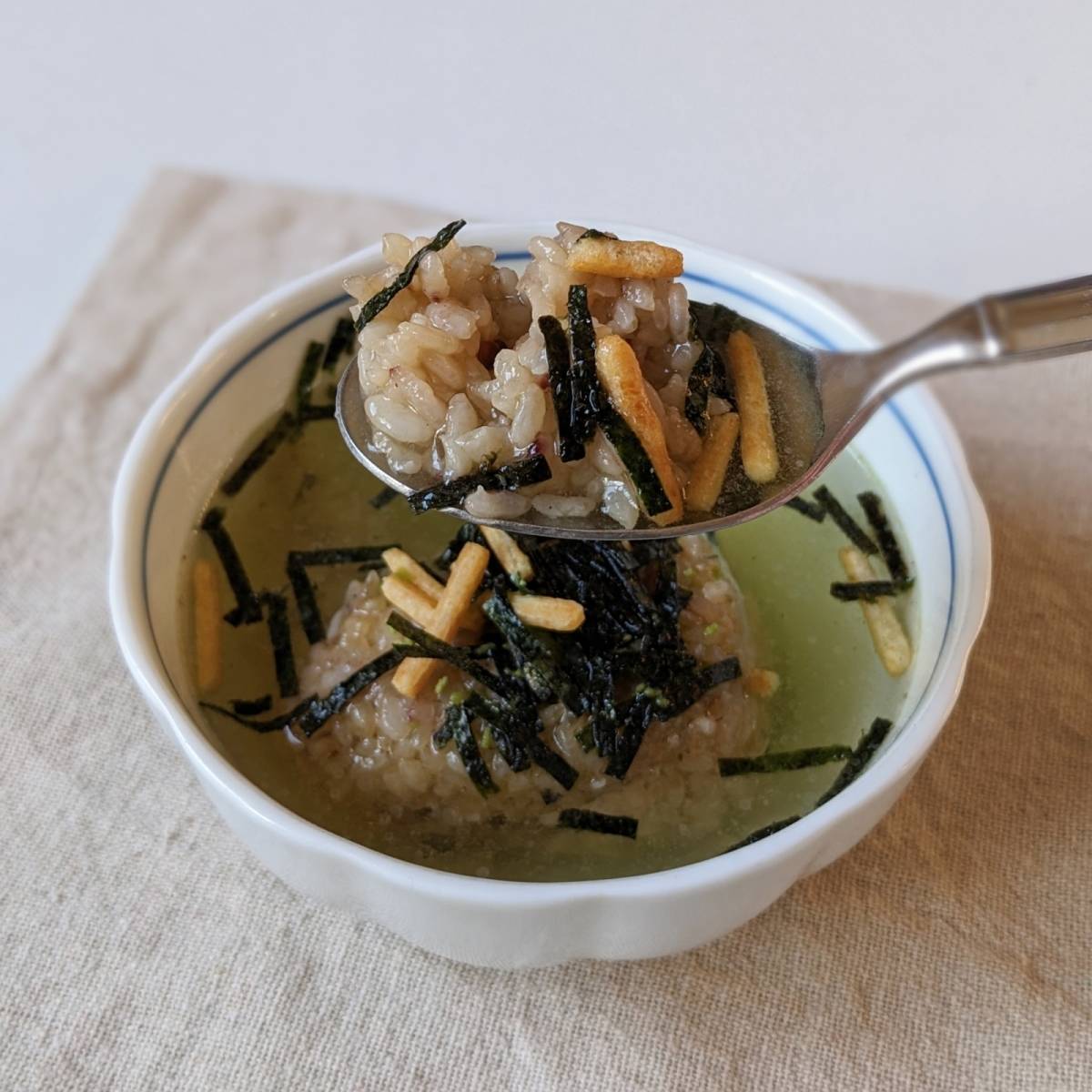 永谷園公式の「冷やし焼きおにぎり茶づけ」のレシピ