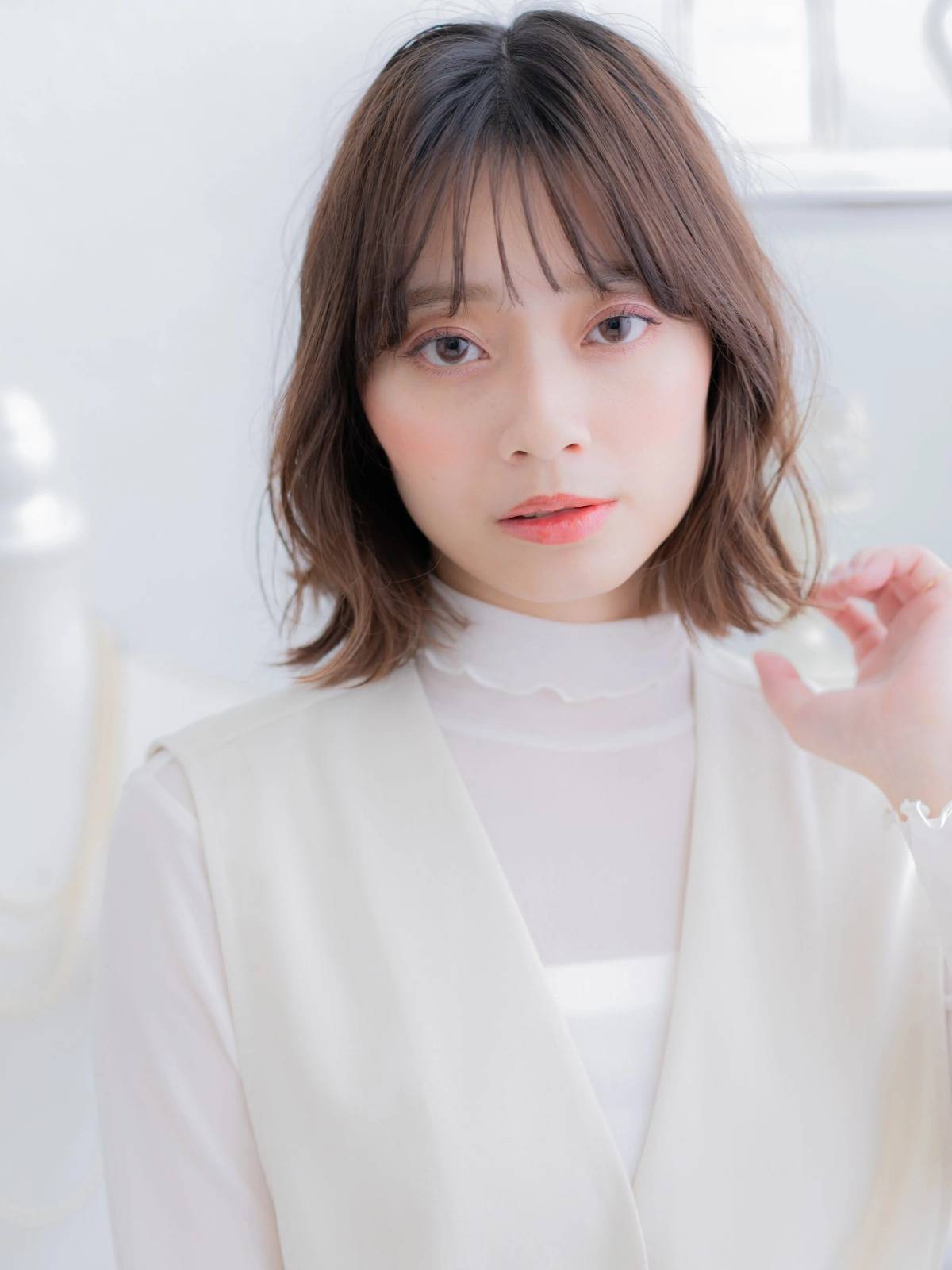 くすみベージュ