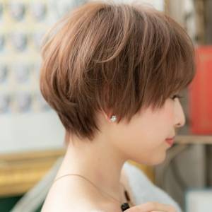 もう老けて見えない！白髪がなじむヘアカラー5選〜2026年秋〜
