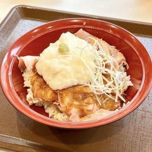 【すき家】「リピ確定」「激推しされてる」SNSでも大好評の新作丼メニュー♡正直レビューしてみた