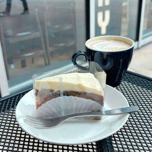 【永田町】ケーキと秋冬限定ラテでホッと一息♪駅近のおしゃれカフェ