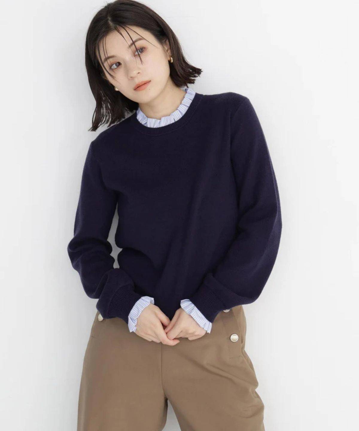NATURAL BEAUTY BASIC ストライプフリルネックニット