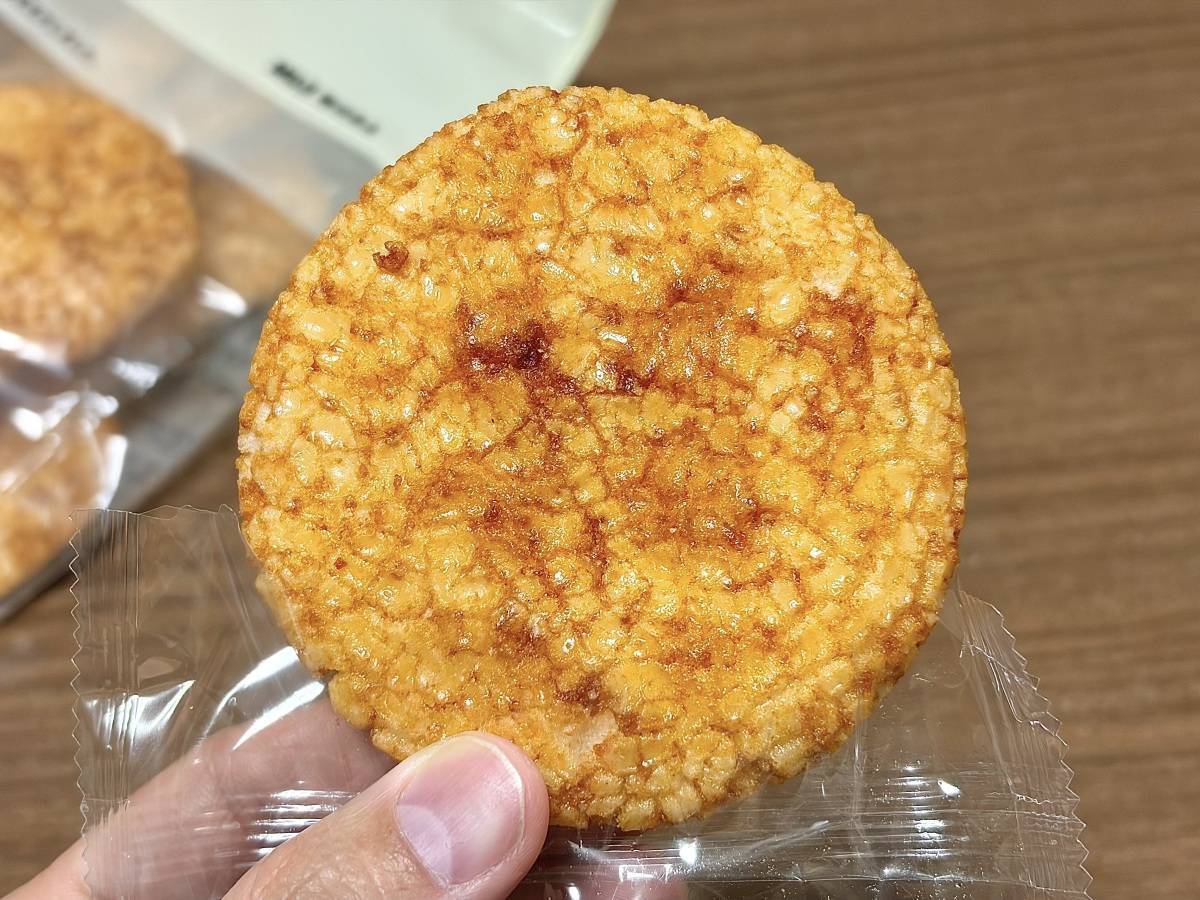 無印良品:大袋 醤油せんべい