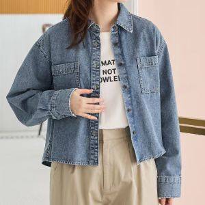 【Honeys】秋冷えに悩む50代へ。体温調節に重宝する《シャツ羽織り》3選