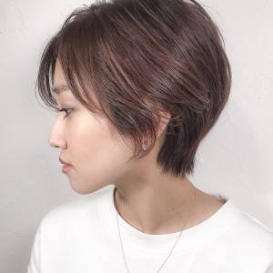 【2026年晩秋】白髪を活かせる！大人世代がすべきヘアカラー5選