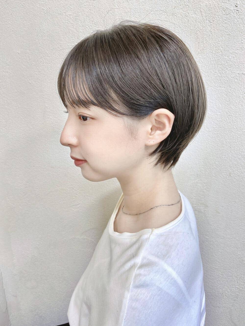 グレージュ