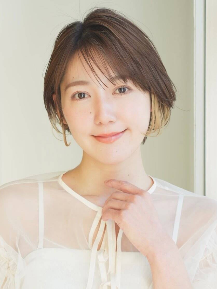 アッシュベージュ